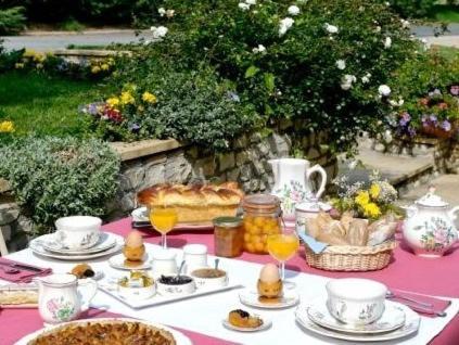 La Dame Blanche Bed & Breakfast Bérig-Vintrange Exterior foto