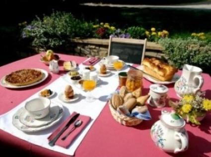 La Dame Blanche Bed & Breakfast Bérig-Vintrange Exterior foto