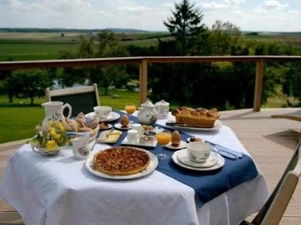 La Dame Blanche Bed & Breakfast Bérig-Vintrange Exterior foto